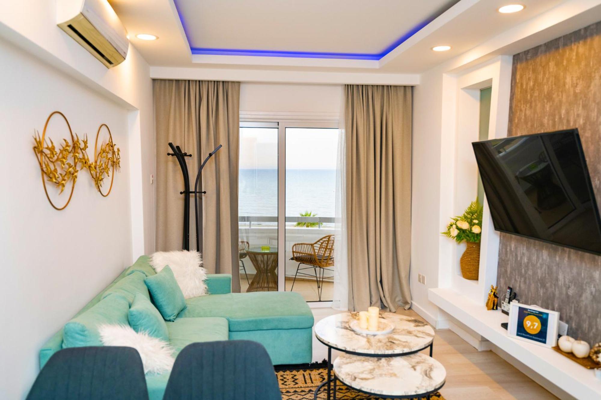 Lazuli Sea View Beachfront Ap 21 Larnaka Exterior foto